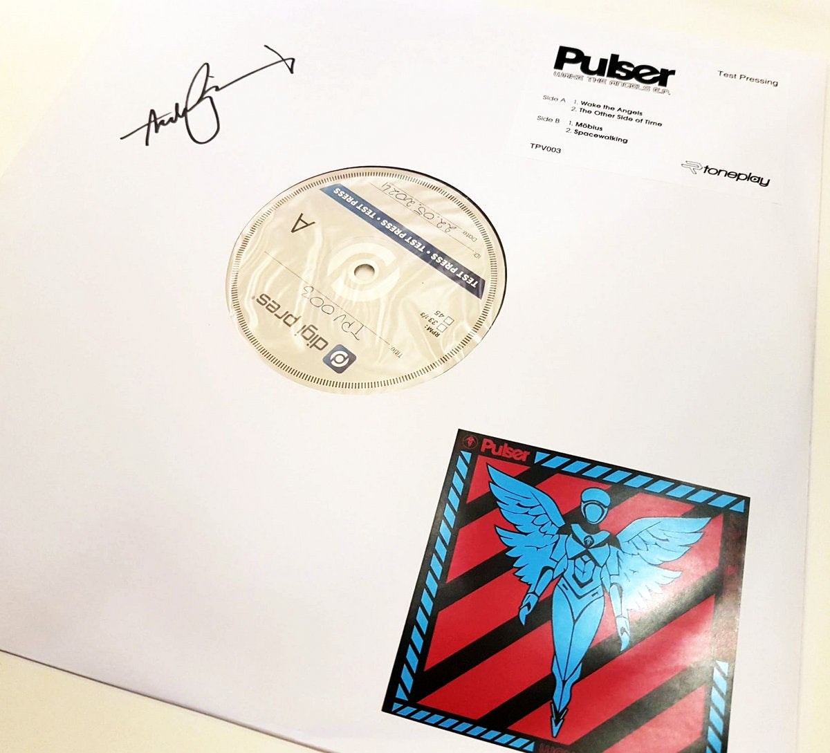 Pulser - Wake the Angels EP