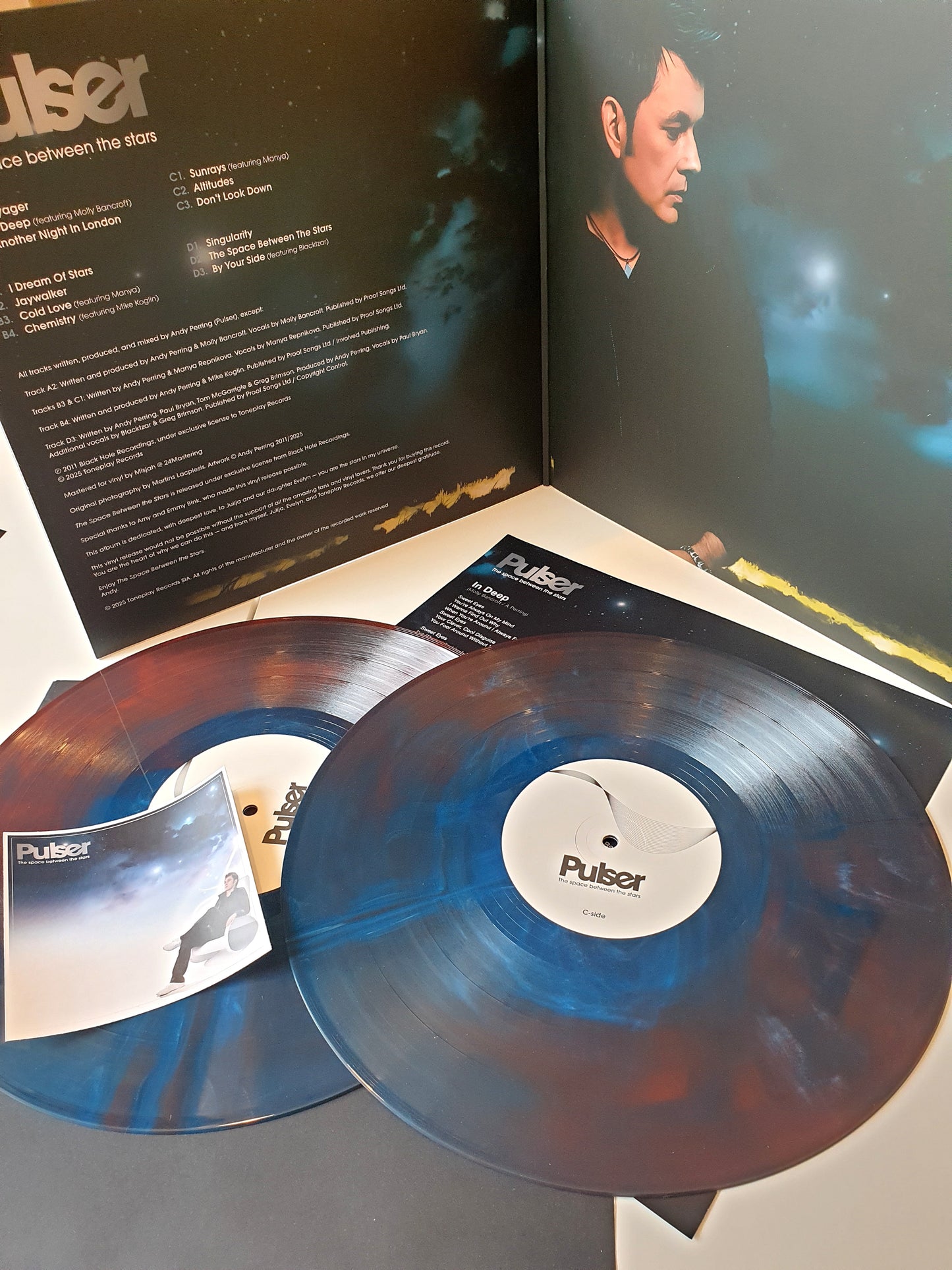Pulser - The Space Between The Stars (Vinyl Redux)
